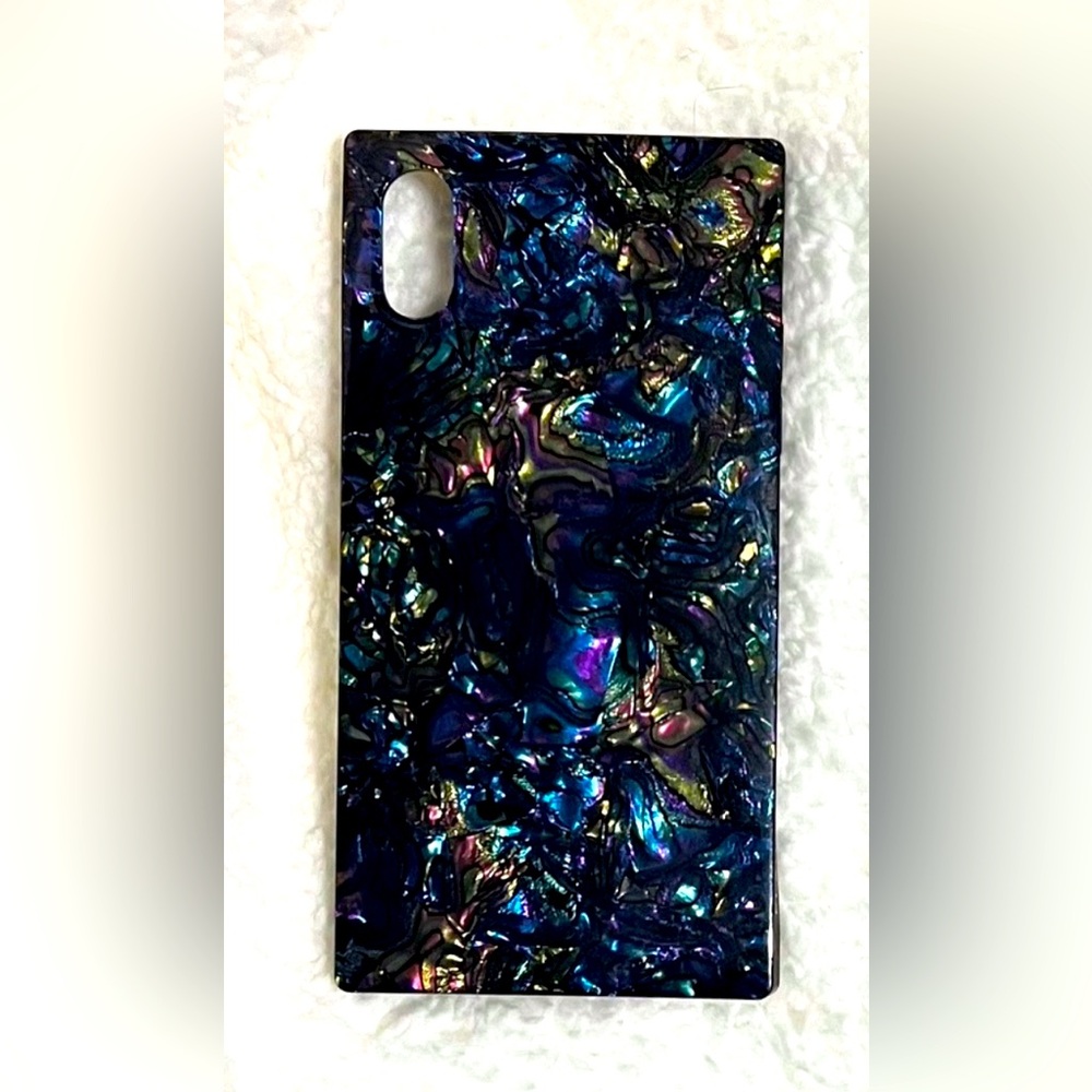 Flaunt square iPhone 10x case cover. Excellent condition.